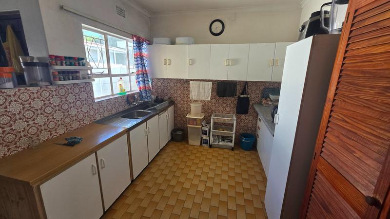 4 Bedroom Property for Sale in Goodwood Park Western Cape